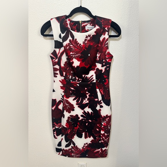 Calvin Klein Dresses & Skirts - Calvin Klein Floral Sheath Dress